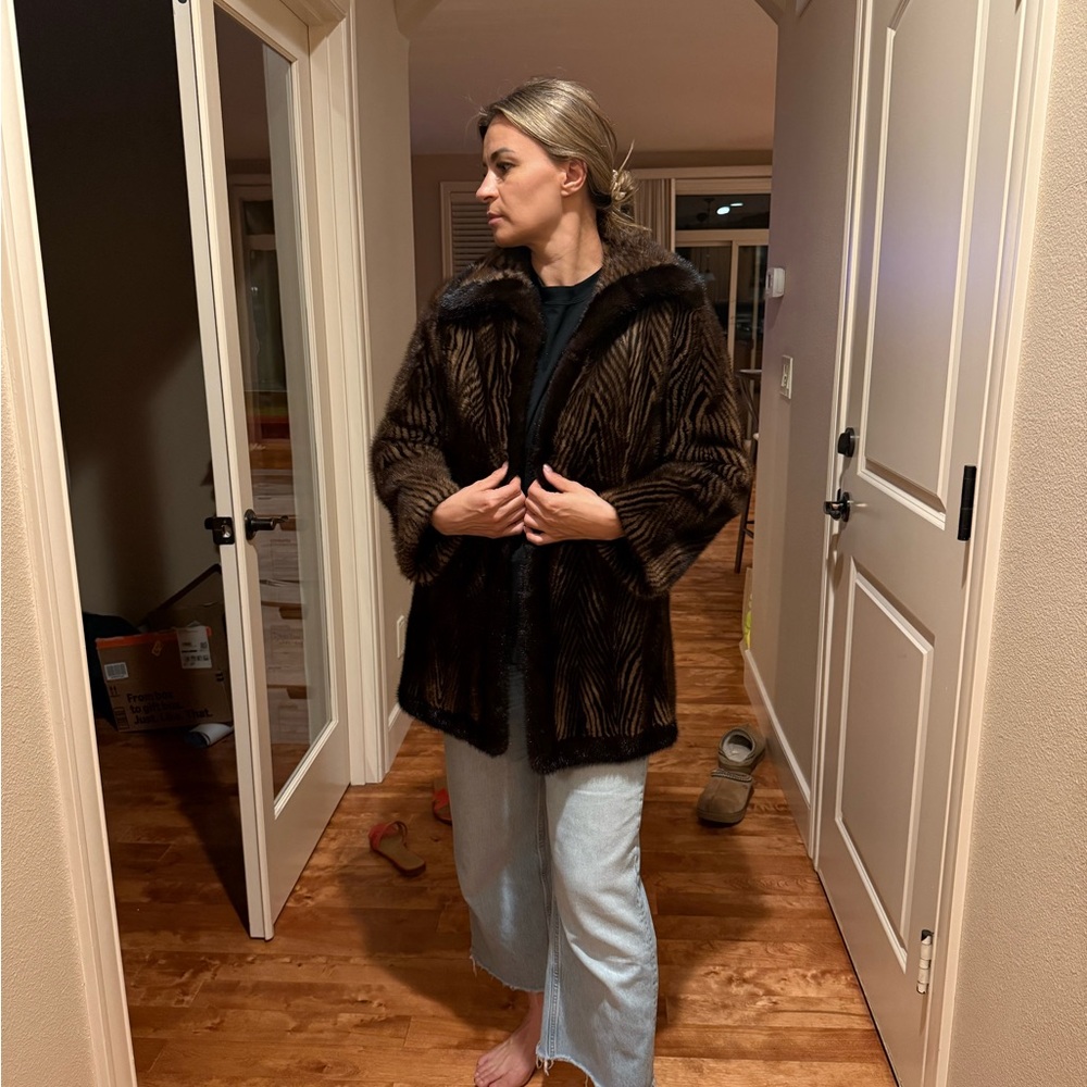 Hamilton Brown Teddy Jacket Plush Oversized Fit